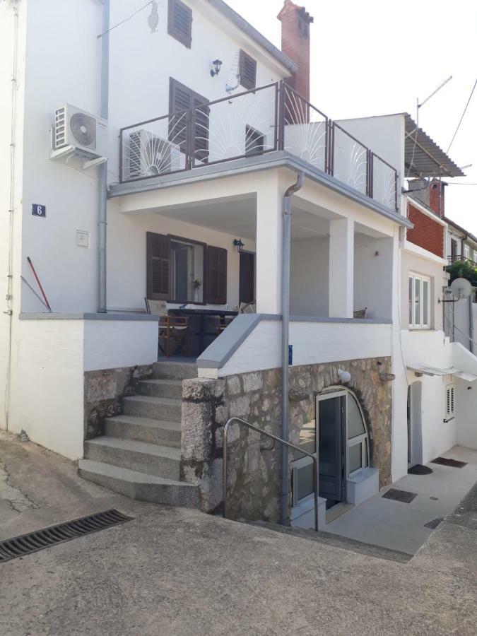 Apartman Lucija Punat Esterno foto